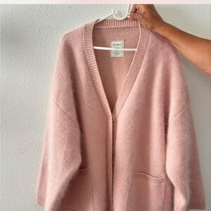 Large pink sweater